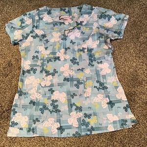 Women’s Scrub Top M